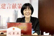 广州市人大代表、市人大常委会社会工委副主任 刘素燕